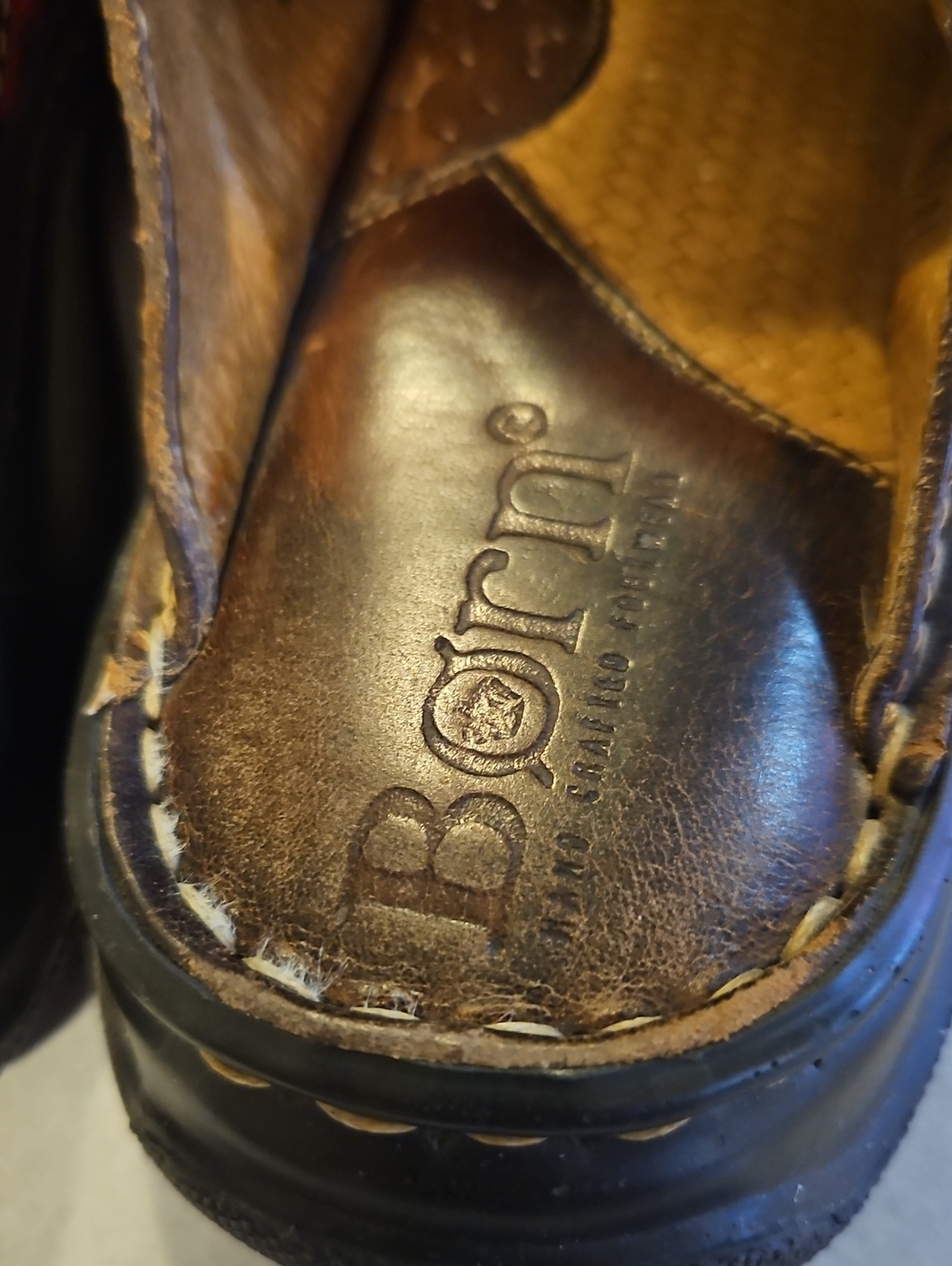 Born Leather Aztec Clogs - Picture 6 of 14